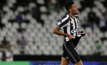 FOTO DE ARCHIVO: Matheus Fernandes