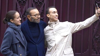 (I-D) El príncipe Moulay Hassan,