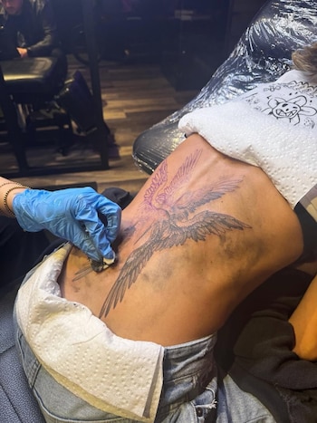 Tini en la silla del