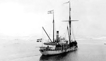 El petrolero “Thorshavn” transportaba suministros