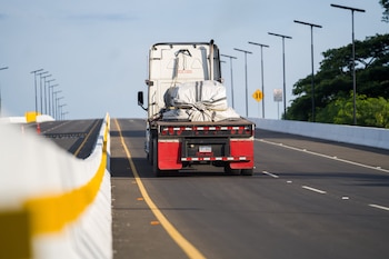 El plan vial contempla USD 15 millones para la ruta Surf City y USD 69 millones para la carretera de Los Chorros./ (Ministerio de Obras Públicas)