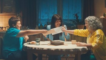 "Demasiado grande para cuentos de