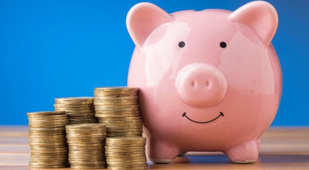 Ahorrar es el primer paso. Invertir puede ayudar a que tu dinero avance