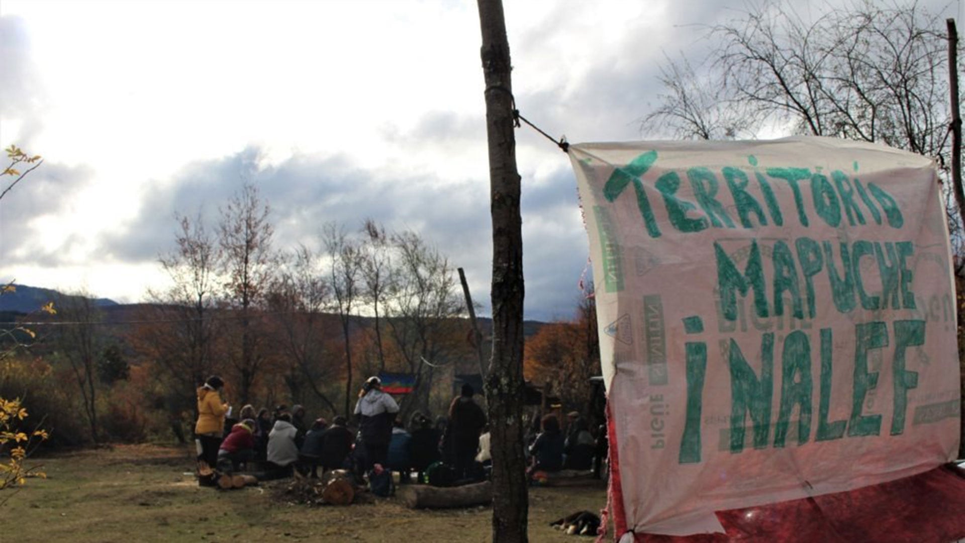 Ordenaron el desalojo de una comunidad mapuche del paraje Mallín Ahogado, cerca de El Bolsón