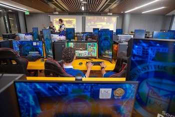 El 73,9% de los hogares colombianos cuenta con acceso a internet en 2025, frente al 65,6% registrado el año anterior, según cifras del DANE.