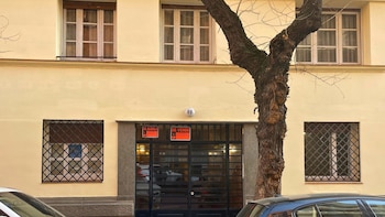 Anuncios de alquiler y venta de vivienda en Madrid.
