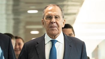 Rusia responde a las acusaciones de guerra híbrida: "Estamos sofocando una amenaza directa"