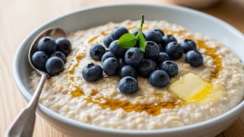 Receta de porridge de avena y arándanos, rápida y fácil