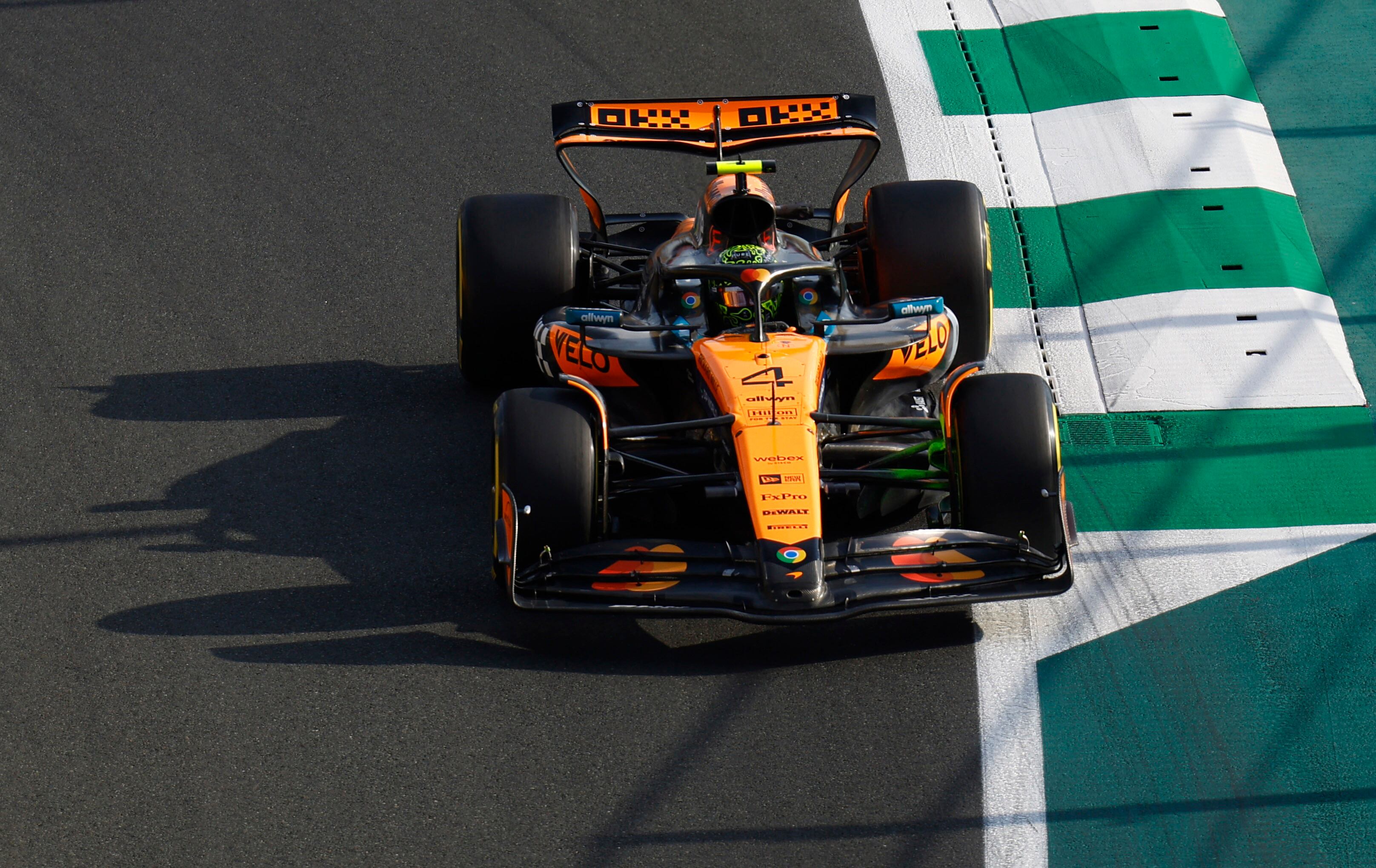 La Fórmula 1 inicia la acción en el vertiginoso circuito del GP de Arabia Saudita con la primera práctica La Fórmula 1 inicia la acción en el vertiginoso circuito del GP de Arabia Saudita con la primera práctica