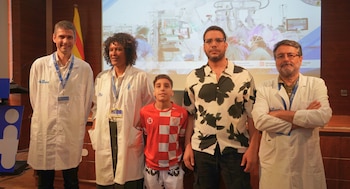 Vall d’Hebron realiza la primera cirugía pediátrica de Europa con un robot que opera a través de una sola incisión.
