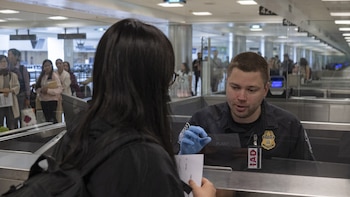 EE. UU. planea revisar las