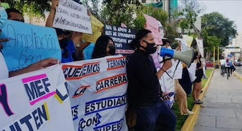 Jóvenes exigen que se aumente