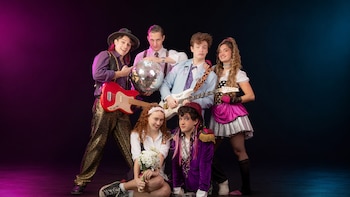 Los años 80 vuelven a sonar en Buenos Aires con “La mejor de mis bodas”