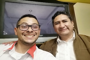 Congresista de Perú Libre contrató