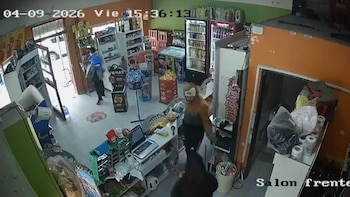 Río Negro: asaltó un kiosco, encerró a la empleada y se puso a atender el negocio