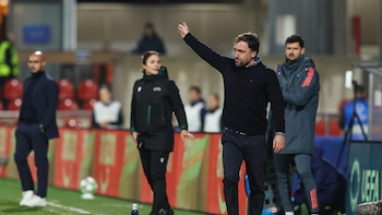 El FC Bayern Femenino amplía el contrato del entrenador español José Barcala hasta 2028