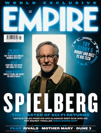 Portada de la revista Empire con un retrato de Steven Spielberg, un hombre mayor con gafas, barba y chaqueta de borrego. Títulos 'EMPIRE' y 'SPIELBERG' en azul neón