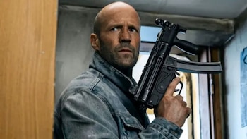 Jason Statham en 'El motín'