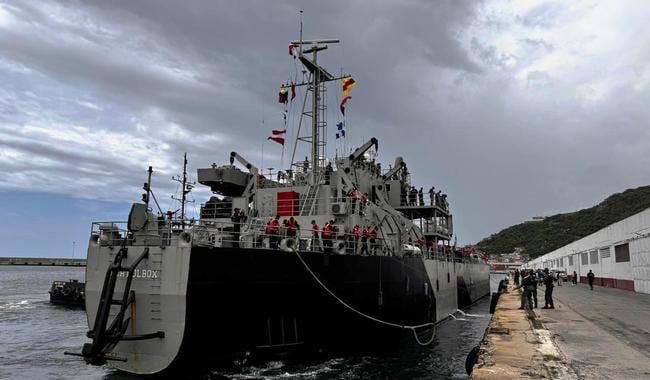 Buques mexicanos llegan a Venezuela con ayuda humanitaria tras ocho días de viaje
