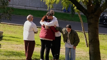 Cómo funciona el acompañamiento psicológico a los supervivientes de accidente de tren: “Hay personas que se sienten culpables por haber sobrevivido”