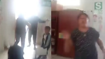 Violento altercado entre docente y