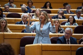El PP pide la dimisión de Montero, que le acusa de "inventar noticias", "judicializar la política" y caer en "fango" - Infobae