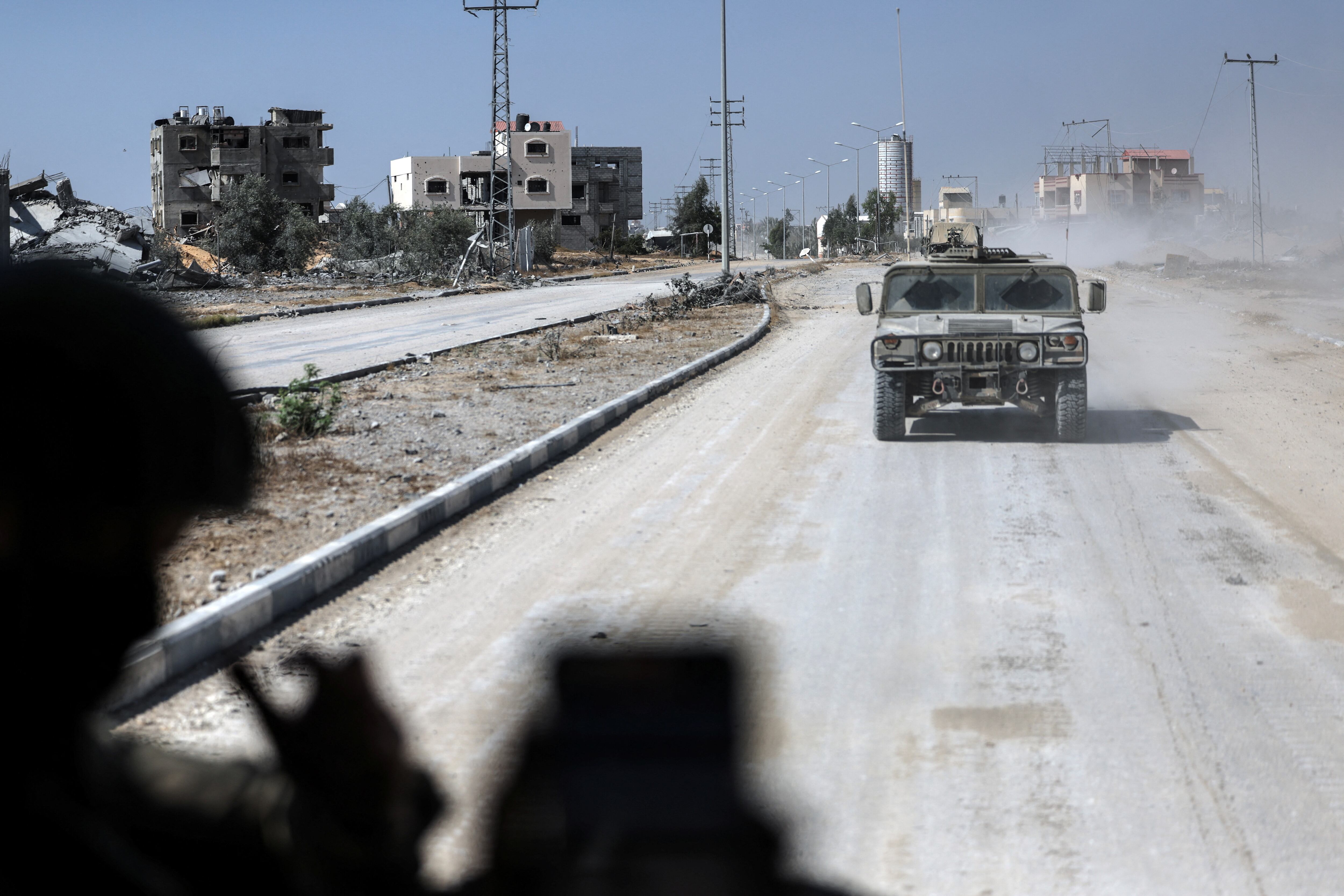 Israel continúa sus operaciones para desmantelar a la cúpula terrorista de Hamas (REUTERS/Ronen Zvulun)