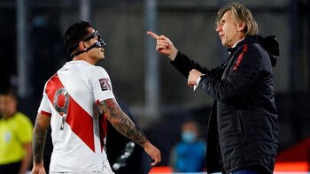 Gianluca Lapadula anotó ocho goles bajo la dirección técnica de Ricardo Gareca. (EFE)