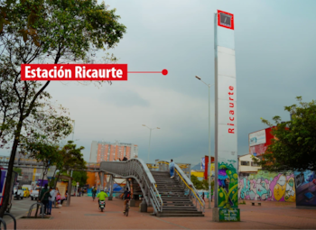 El vagón 4 de la estación Ricaurte en la troncal Américas estará cerrado hasta el 11 de abril por mantenimiento vial, afectando el servicio M51 - crédito TransMIlenio