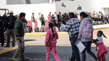 Niños migrantes y refugiados de