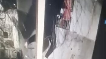 Se descolgaron utilizando telas y