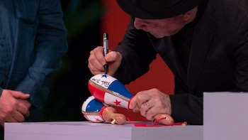 Rubén Blades entrega en Panamá su legado al Instituto Cervantes durante el cierre del festival Centroamérica Cuenta