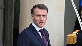 Macron pide a Meloni que