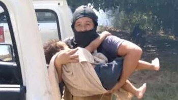 “Su cuerpito hervía”: la bombero