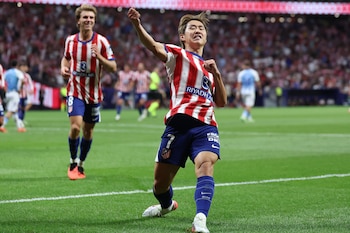 Kang-In Lee se estrena con gol en el Metropolitano. (EFE/Kiko Huesca)