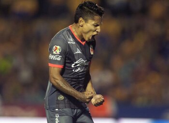 El futbolista peruano explicó que