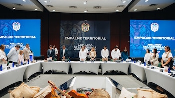 Presidente electo Abelardo de la Espriella encabeza empalme regional en la Gobernación del Tolima: así avanza la reunión