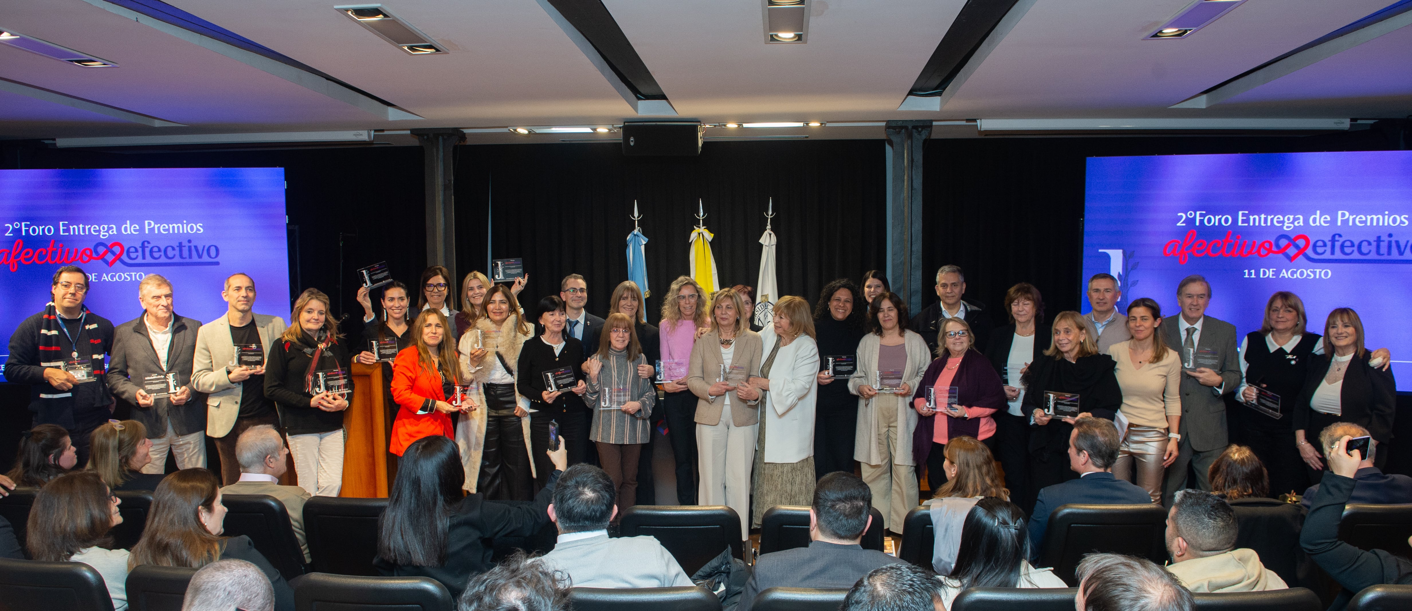 La ceremonia recordó la importancia de humanizar la medicina a través de proyectos innovadores y empáticos