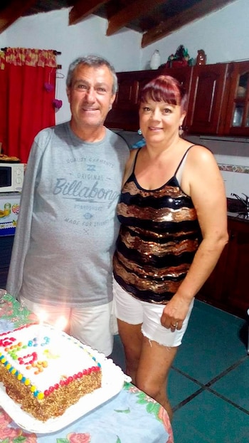 Víctor con Gilda Irene, su