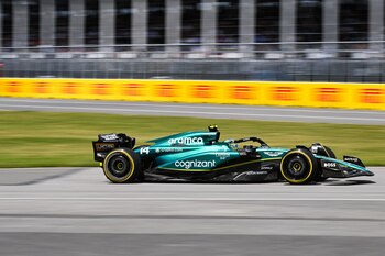 Alonso durante la carrera de