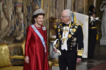 El rey Carlos Gustavo de Suecia celebra su 80 cumpleaños junto a la reina Silvia (Grosby)