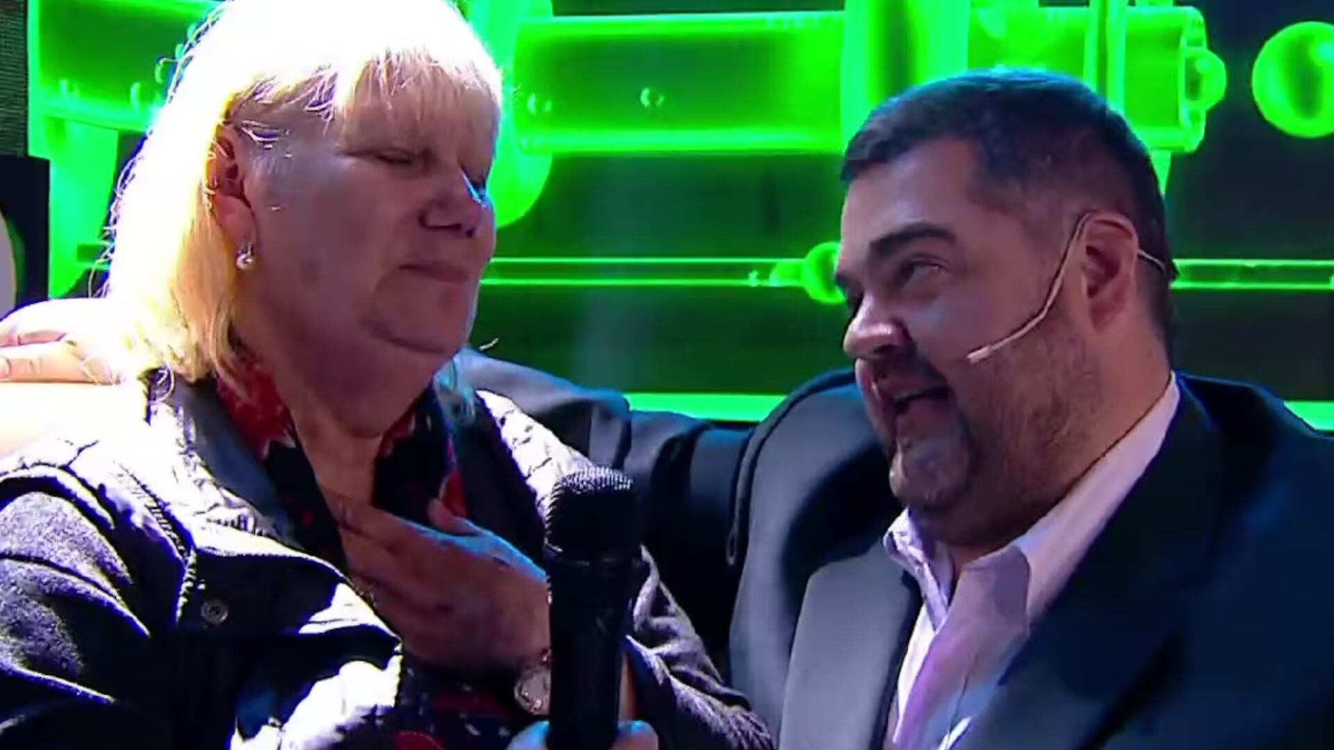 Barassi le ofreció una nueva oportunidad para recordar su nombre, pero los nervios la traicionaron y volvió a equivocarse: “Mario Barassi”. Al final, la espectadora acertó: “Darío, te amo”