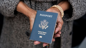 Estados Unidos advierte que un pasaporte sin este requisito obligatorio no es válido para viajar