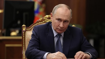 El Senado de Estados Unidos aprueba un nuevo paquete de sanciones contra Rusia con aranceles de hasta 500%