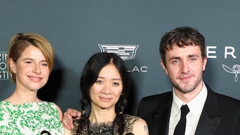 Globos de Oro: ‘Hamnet’ se