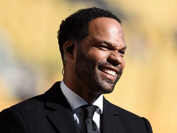 Después de retirarse, Lescott trabaja
