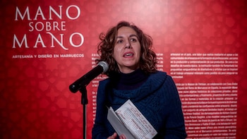 Irene Lozano niega corrupción en