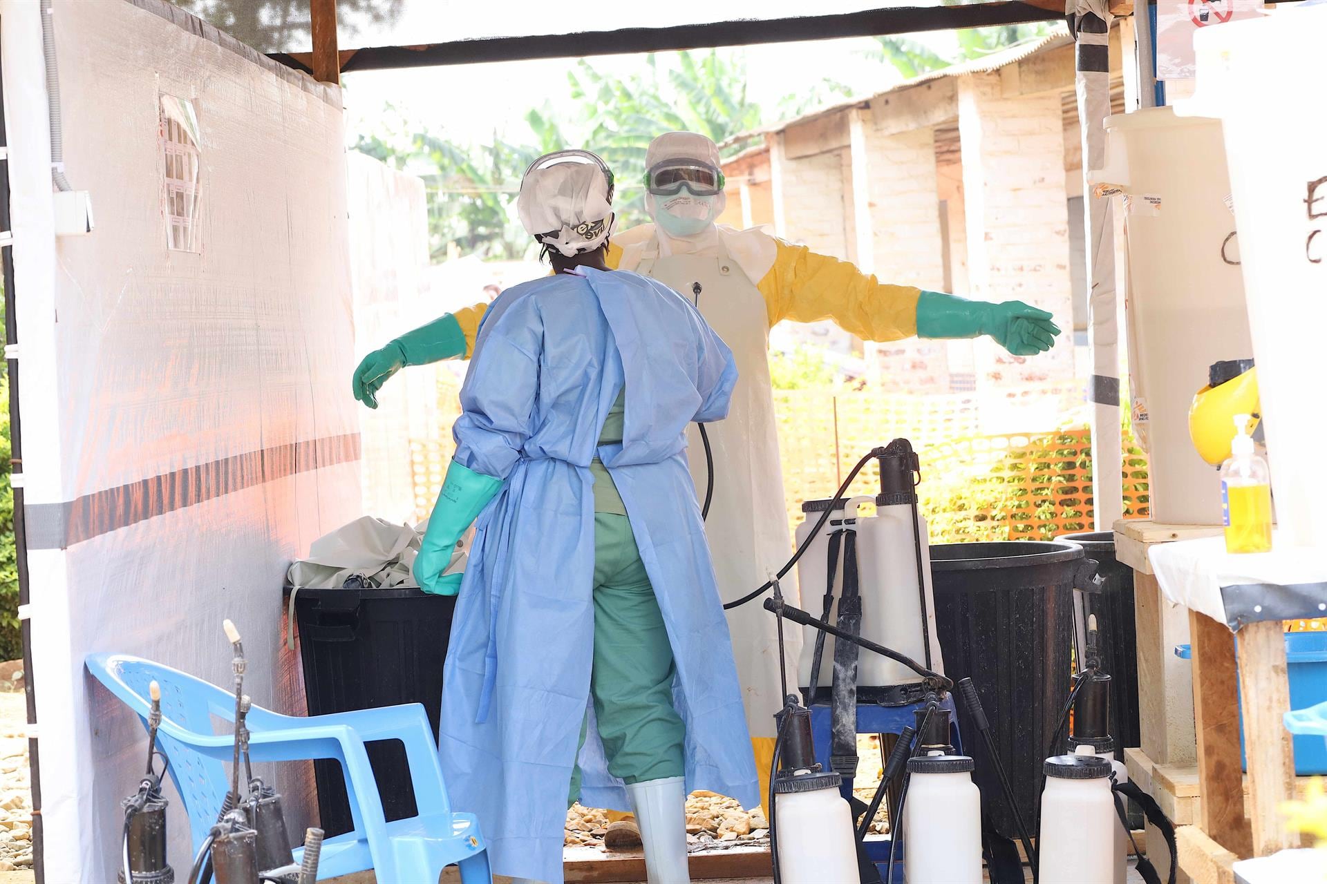 El brote de ébola en RDC deja ya más de 1.300 muertos y casi 3.000 casos confirmados