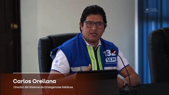 El director del Sistema de Emergencias Médicas expuso el alcance de las atenciones del Sistema Integrado de Salud en agosto. Habló de coordinación interinstitucional y de cobertura permanente para residentes y visitantes durante el asueto.