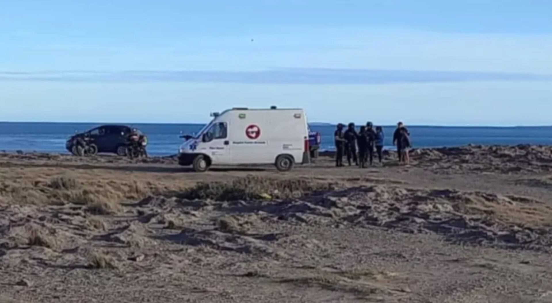 La mujer fue hallada maniatada y semiinconsciente en una playa de Puerto Deseado (Noticias de Bariloche)